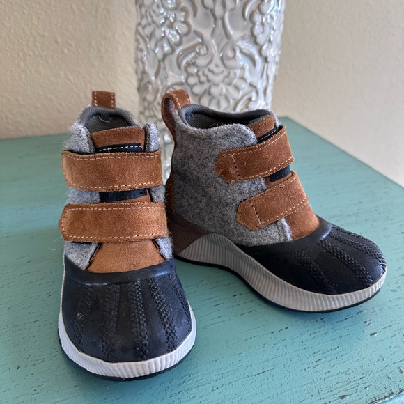 Sorel Other - Kids Sorel Out N About Classic Boot